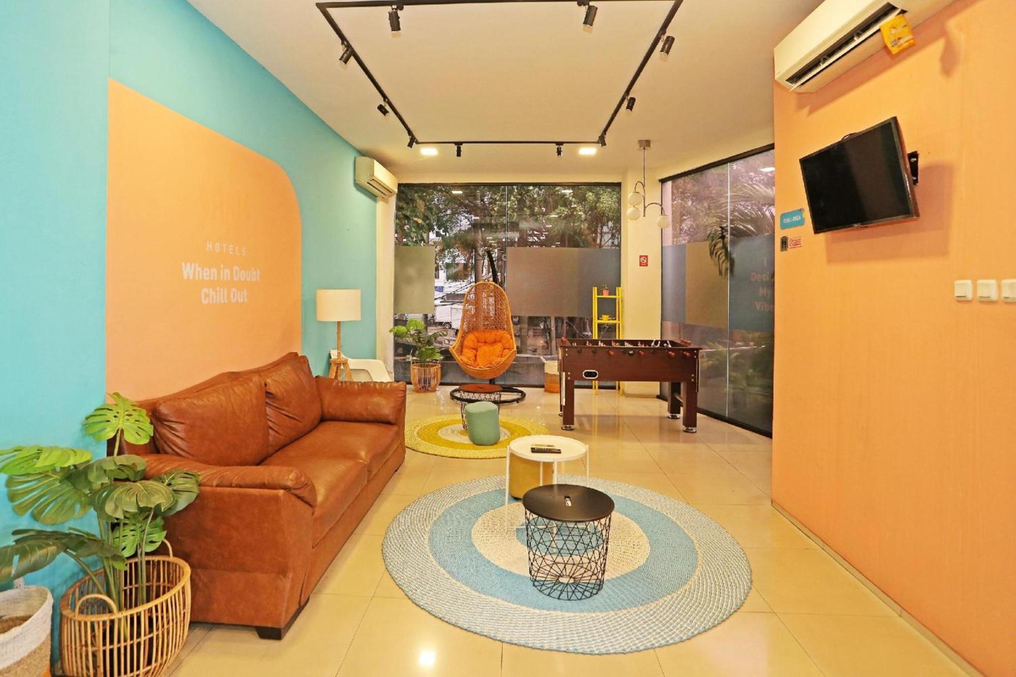 Super Oyo Townhouse Oak Hotel Fiducia Serpong Exterior photo